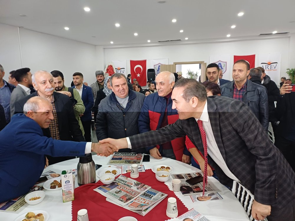 Beylikdüzü Belediye Başkan Adayı Orakçı: Evi olmayanlar ev sahibi olacak