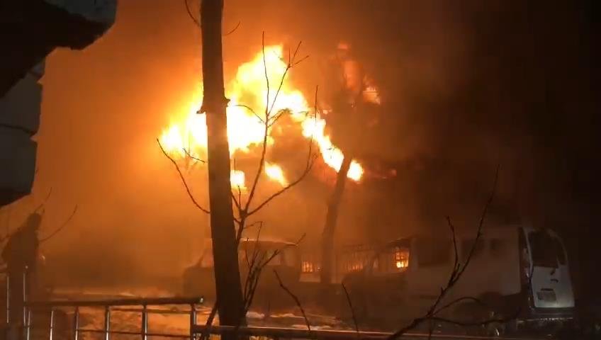 Tekstil atölyesinde büyük yangın!