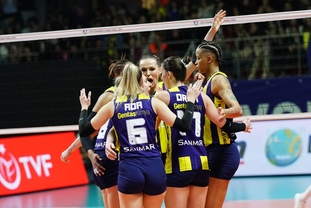 Fenerbahçe Opet Şampiyonlar Ligi'nde yarı finalde