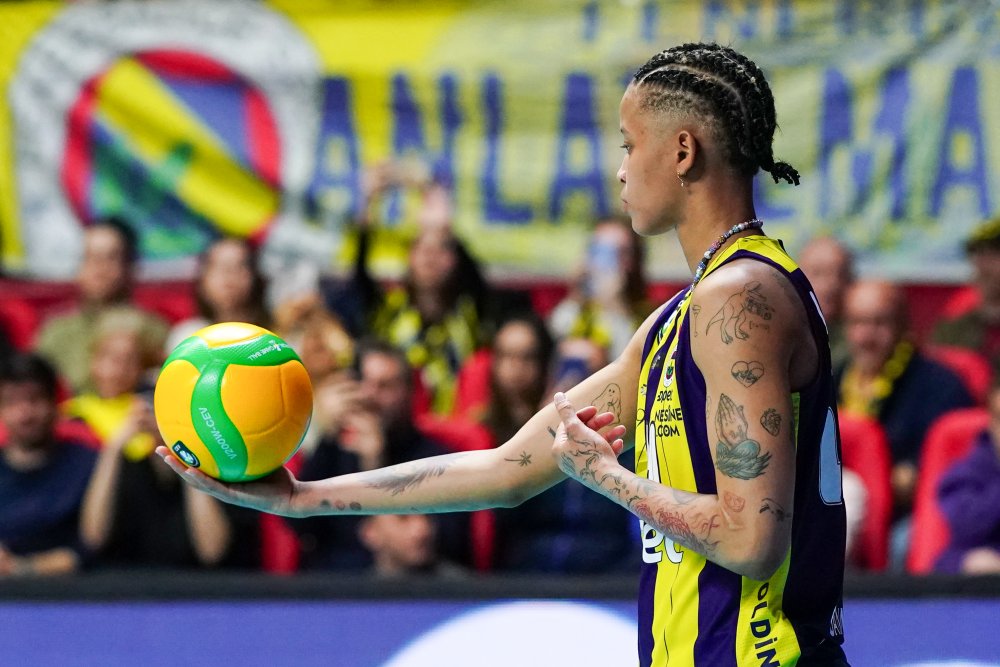 Fenerbahçe Opet Şampiyonlar Ligi'nde yarı finalde