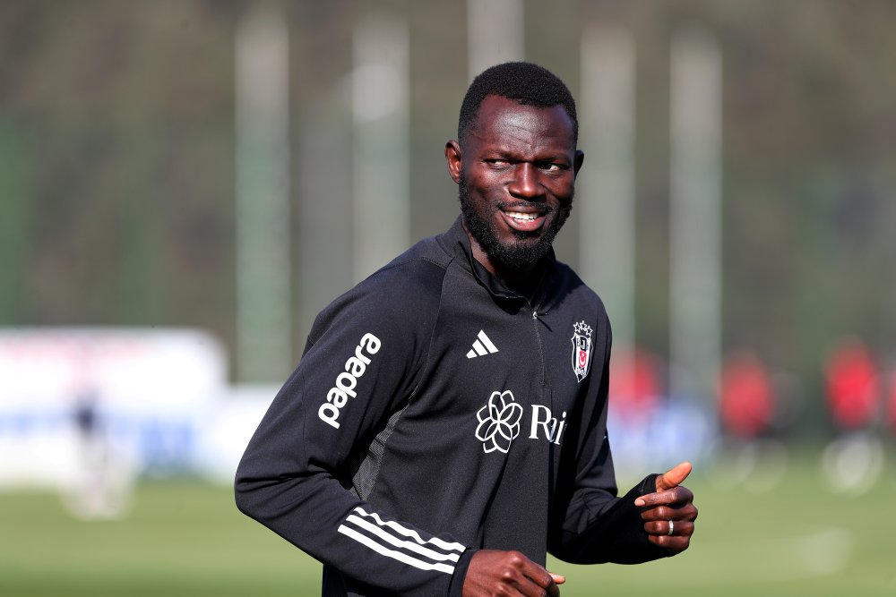 Beşiktaş, derbi hazırlıklarına ara vermeden başladı