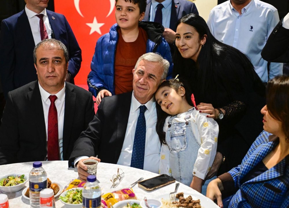 Mansur Yavaş, "Rekor oyla kazanıyoruz" dedi, veda sinyali verdi