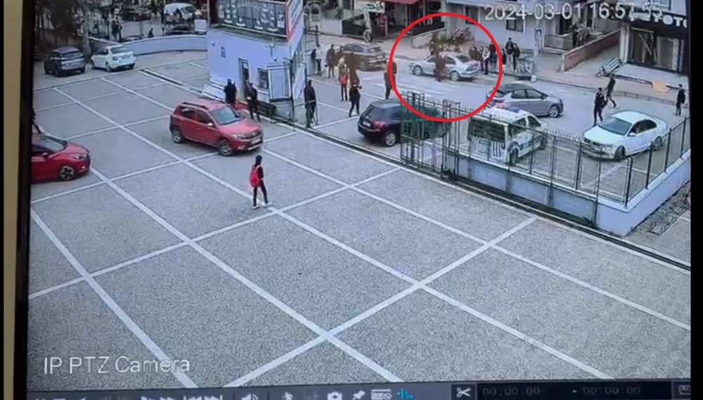 Ehliyetsiz sürücünün peşinden koşan polis yaralandı!