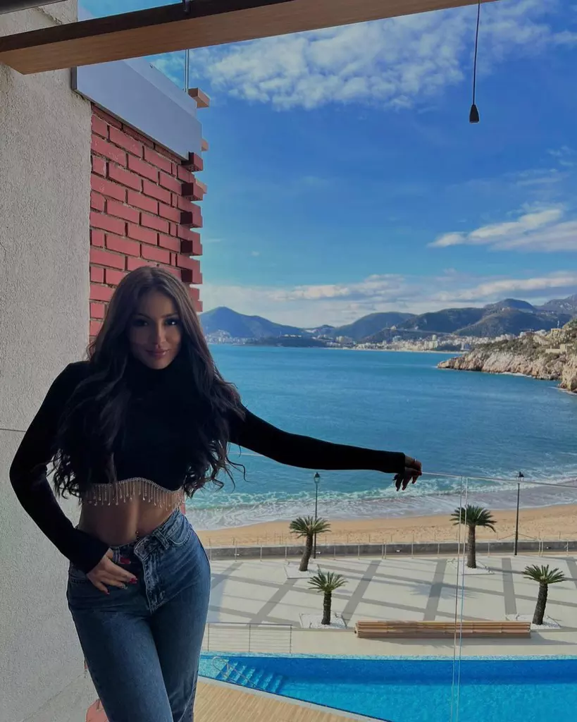 Zuhal Topal'la Yemekteyiz Damla Zararsız 4-8 Mart yarışmacısı