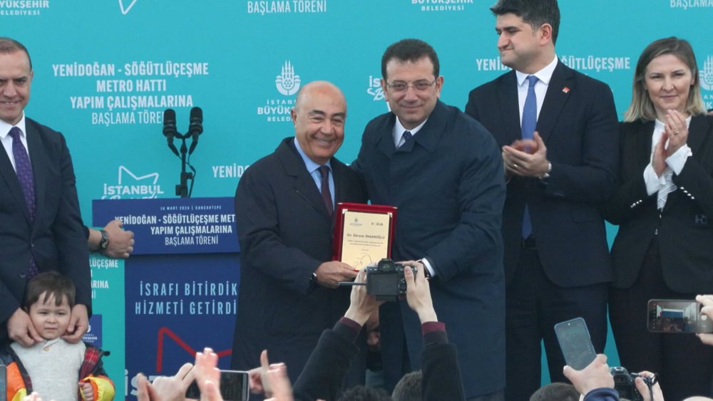 İmamoğlu'ndan Kurum'a "metro" yanıtı