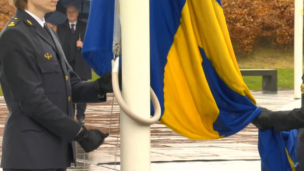 İsveç, NATO’ya resmen katıldı