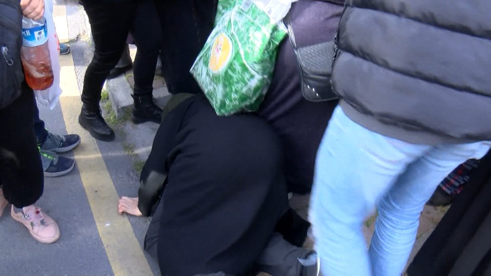 Oruç Baba Türbesi'ne ülkenin dört bir yanından ziyaretçi