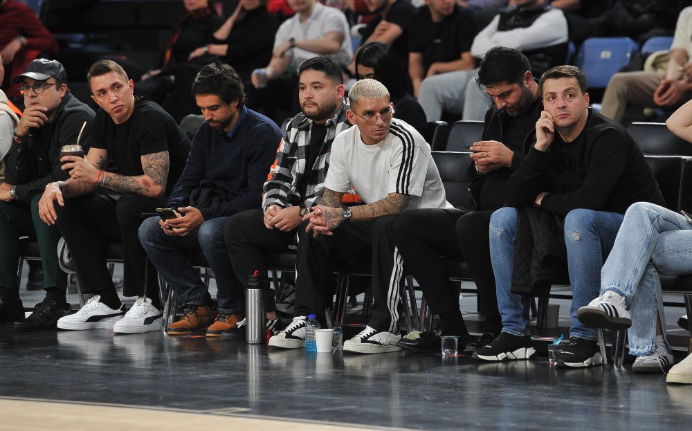 Galatasaray Ekmas gruptan çıkamadı