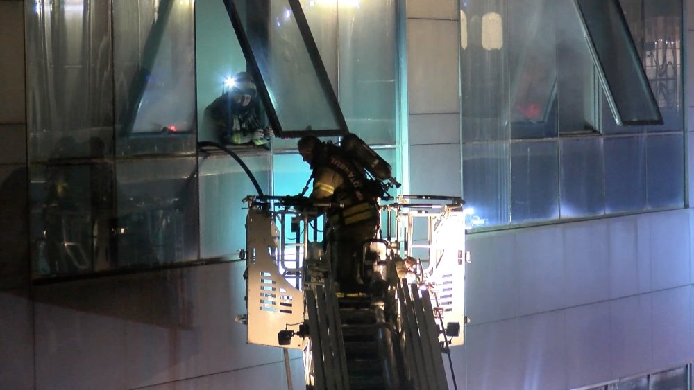 Rezidansın saunasında yangın çıktı!