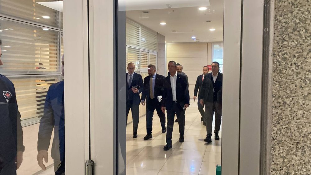 Ali Koç ile Selahattin Baki adliyeye geldi