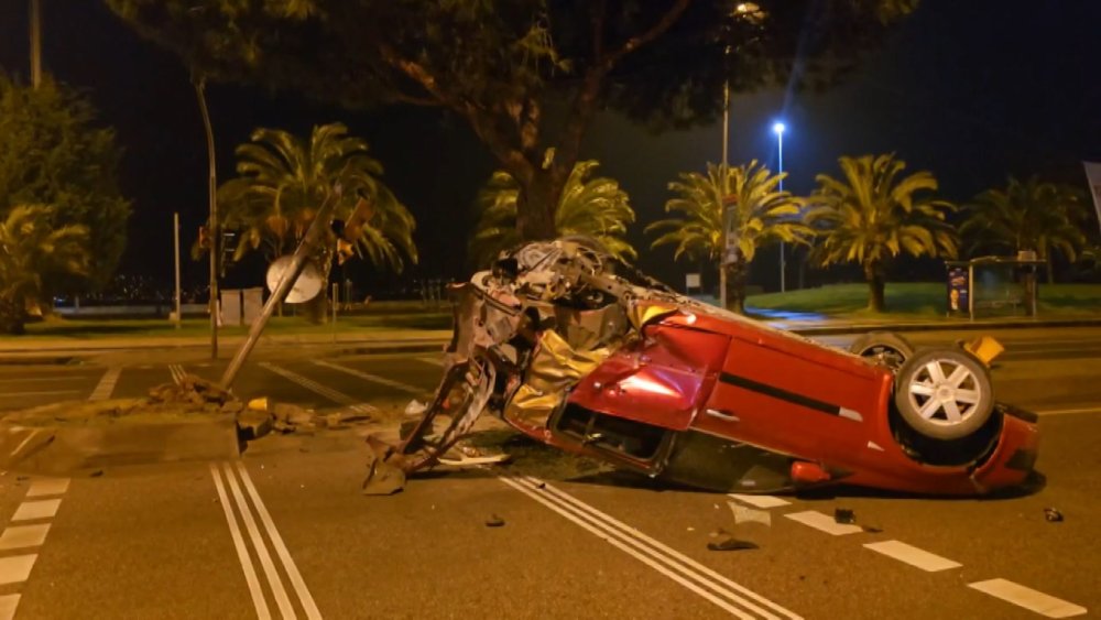 Alkollü sürücü, il başkanının aracına çarptı!