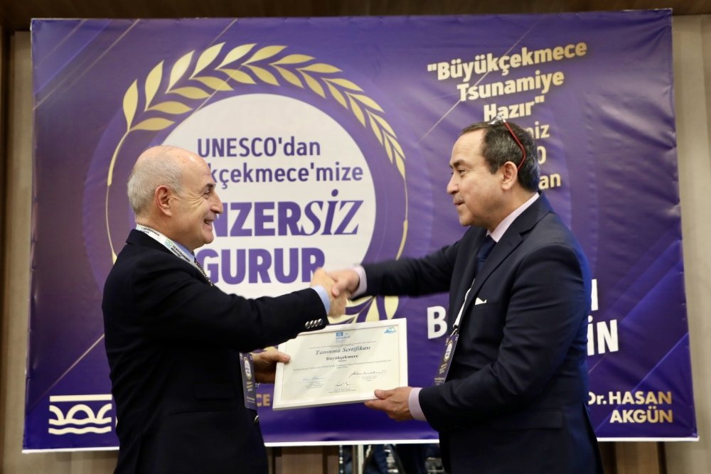 UNESCO'dan Büyükçekmece'ye 'Tsunamiye Hazır Kent Sertifikası'