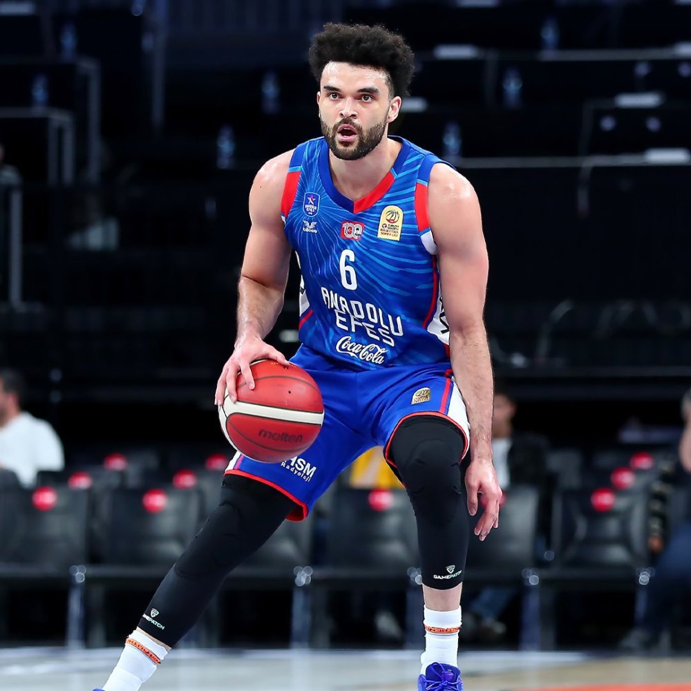 Anadolu Efes - Merkezefendi Belediyesi Basket: 83-77
