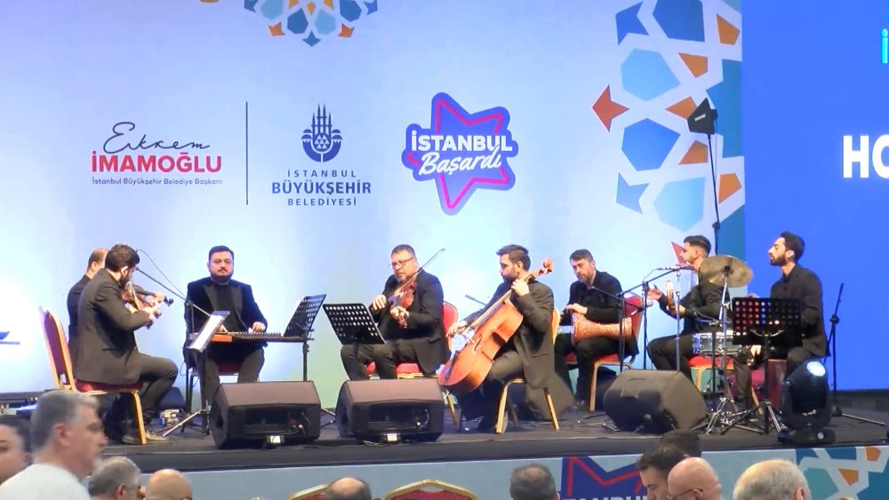 İmamoğlu, STK temsilcileriyle iftarda buluştu