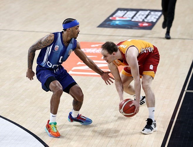 Nefes kesen maçın galibi Büyükçekmece Basketbol!