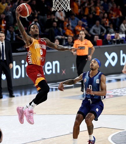 Nefes kesen maçın galibi Büyükçekmece Basketbol!