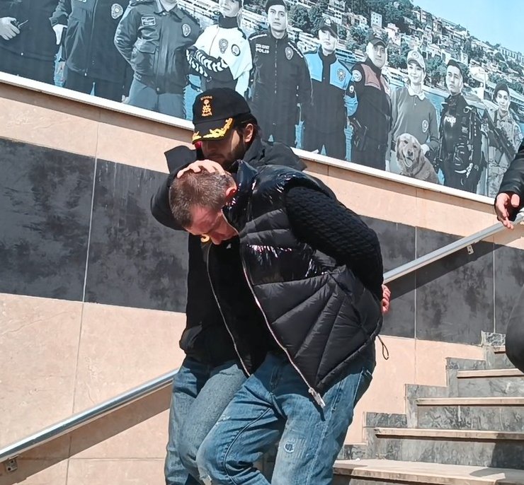 Bu da yabancı uyruklu lokanta hırsızı: Müşterilerin paralarını böyle çaldı