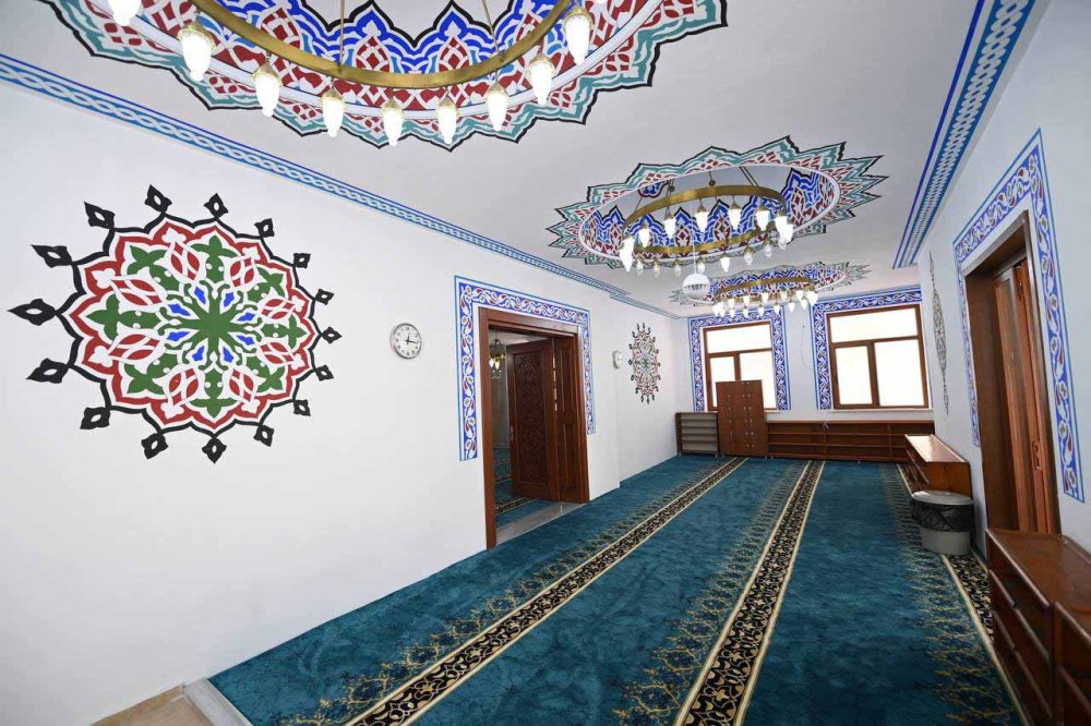 Beyoğlu'na iki yeni cami