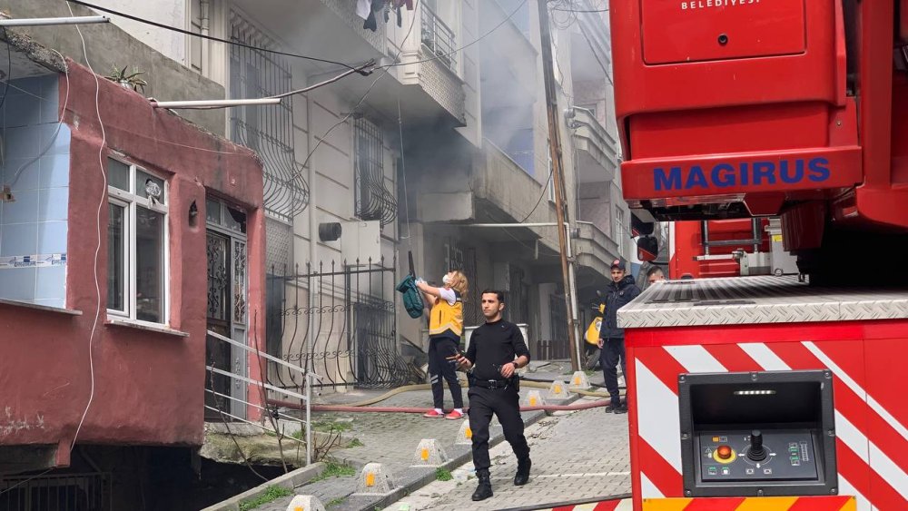 Esenyurt'ta korkutan yangın!