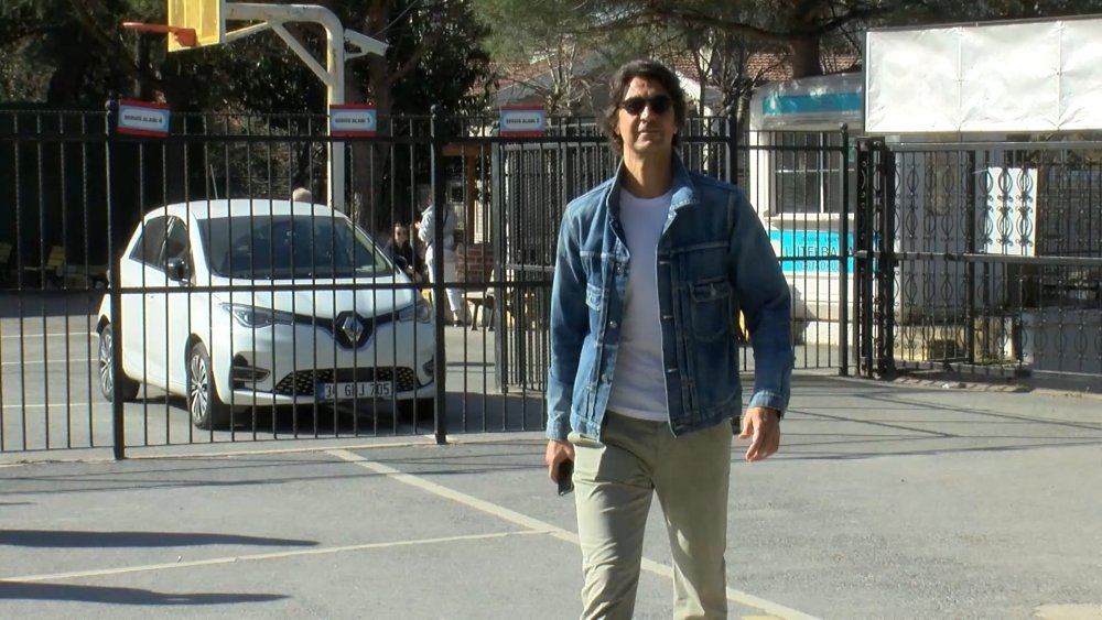 Ünlüler sandık başında!