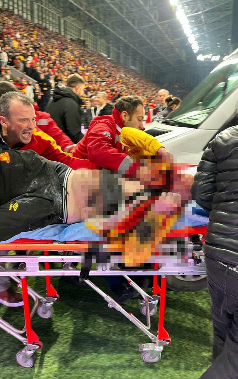 Derbide kafasına korner direğiyle vurulmuştu: Duruşmada sanıktan şikayetçi olmadı