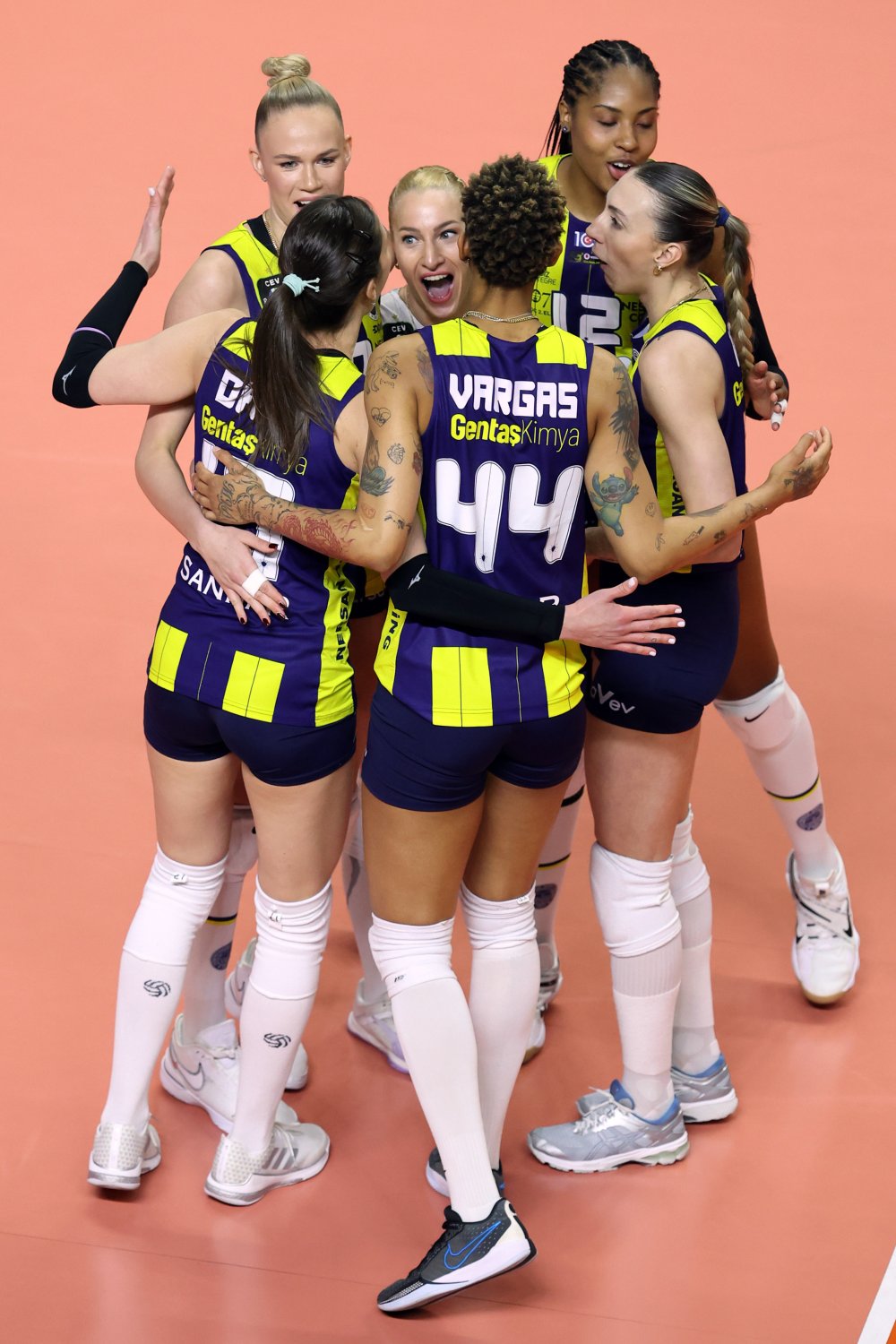 Fenerbahçe Opet finalde!