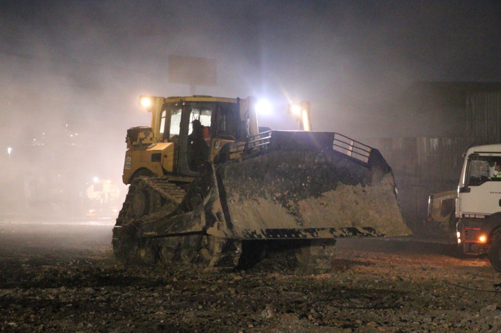 Hurdacılar sitesinde yangın 16 saat sonra kontrol altına alındı