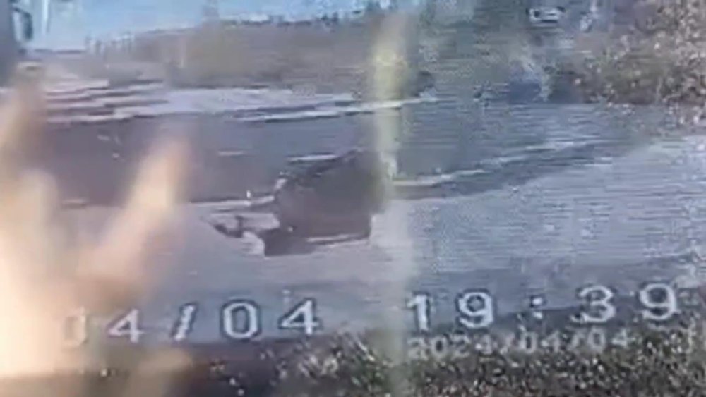 İstanbul Esenyurt'ta iki motosikletli kaldırımda çarpıştı: Ölü ve yaralılar var!