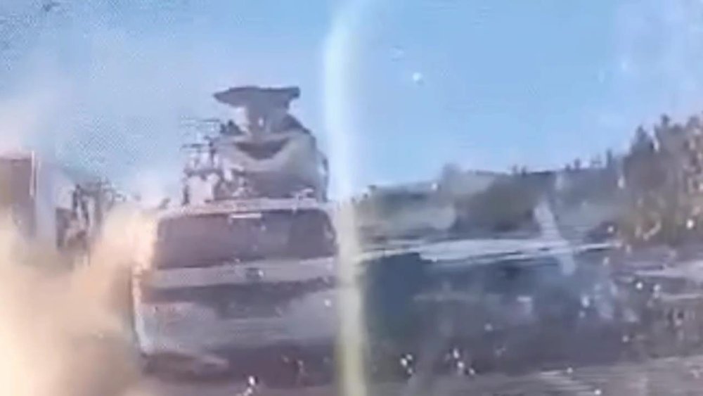 İstanbul Esenyurt'ta iki motosikletli kaldırımda çarpıştı: Ölü ve yaralılar var!