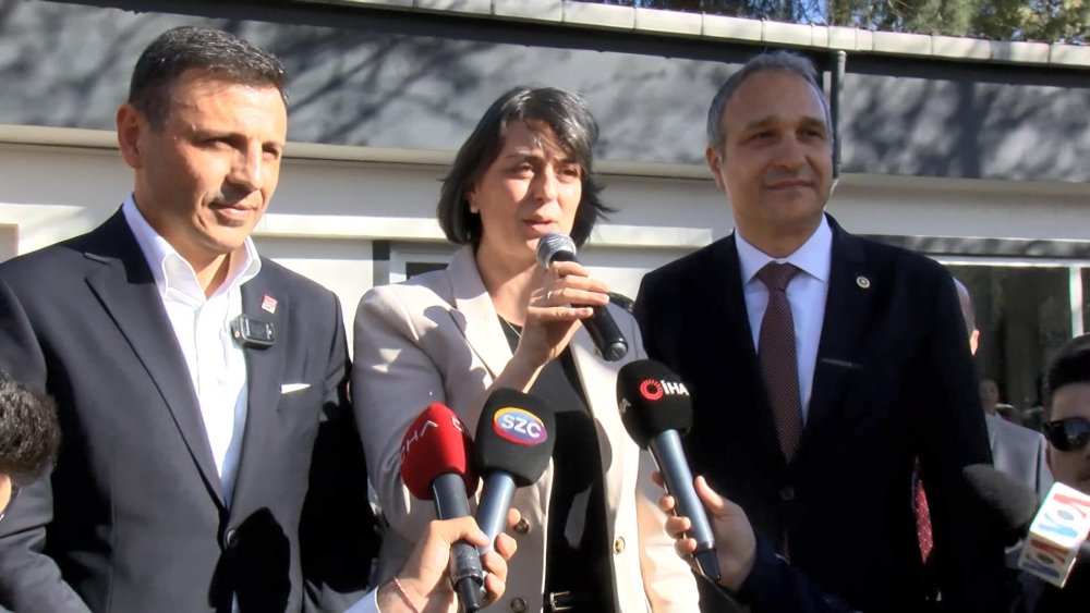 Sinem Dedetaş mazbatasını aldı