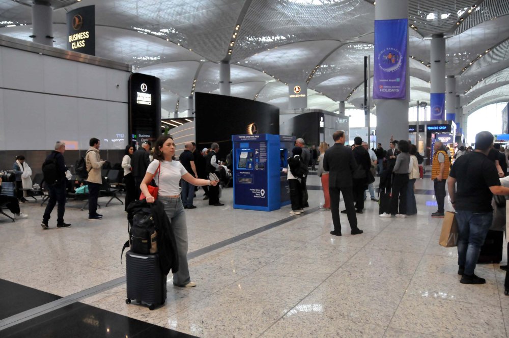 İstanbul- İstanbul Havalimanı'nda bayram yoğunluğu