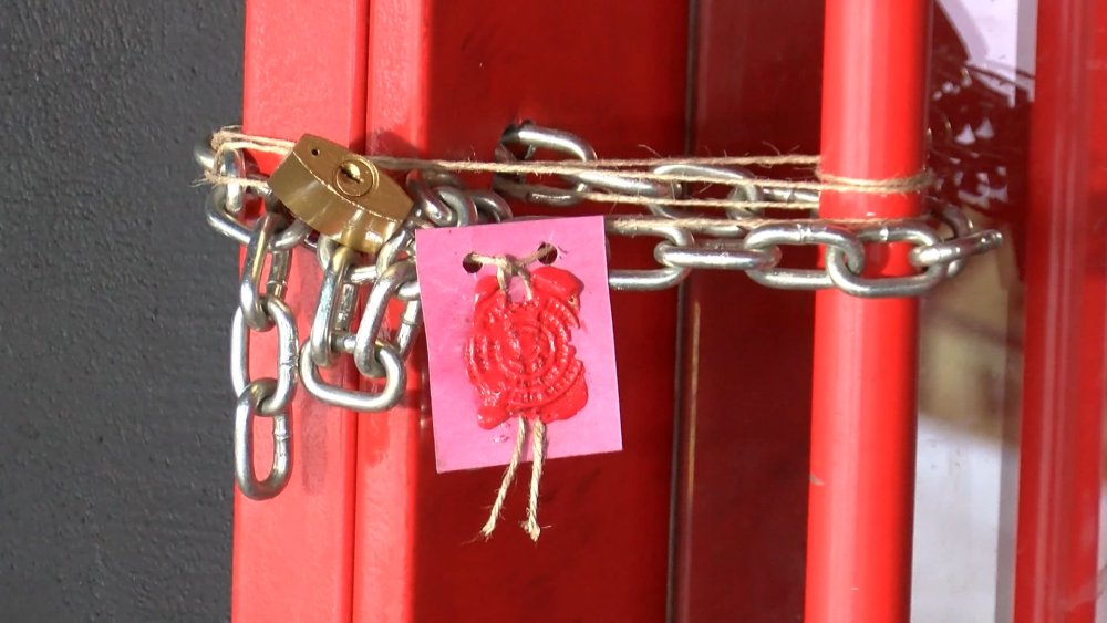 Gece kulübü yangınında hasar gören binanın içi görüntülendi