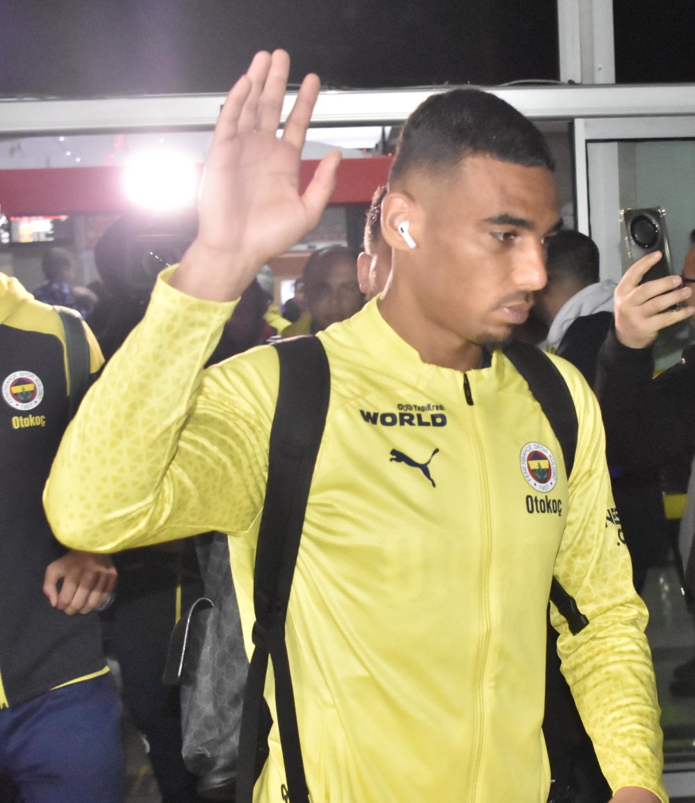 Fenerbahçe'ye Konya'da coşkulu karşılama