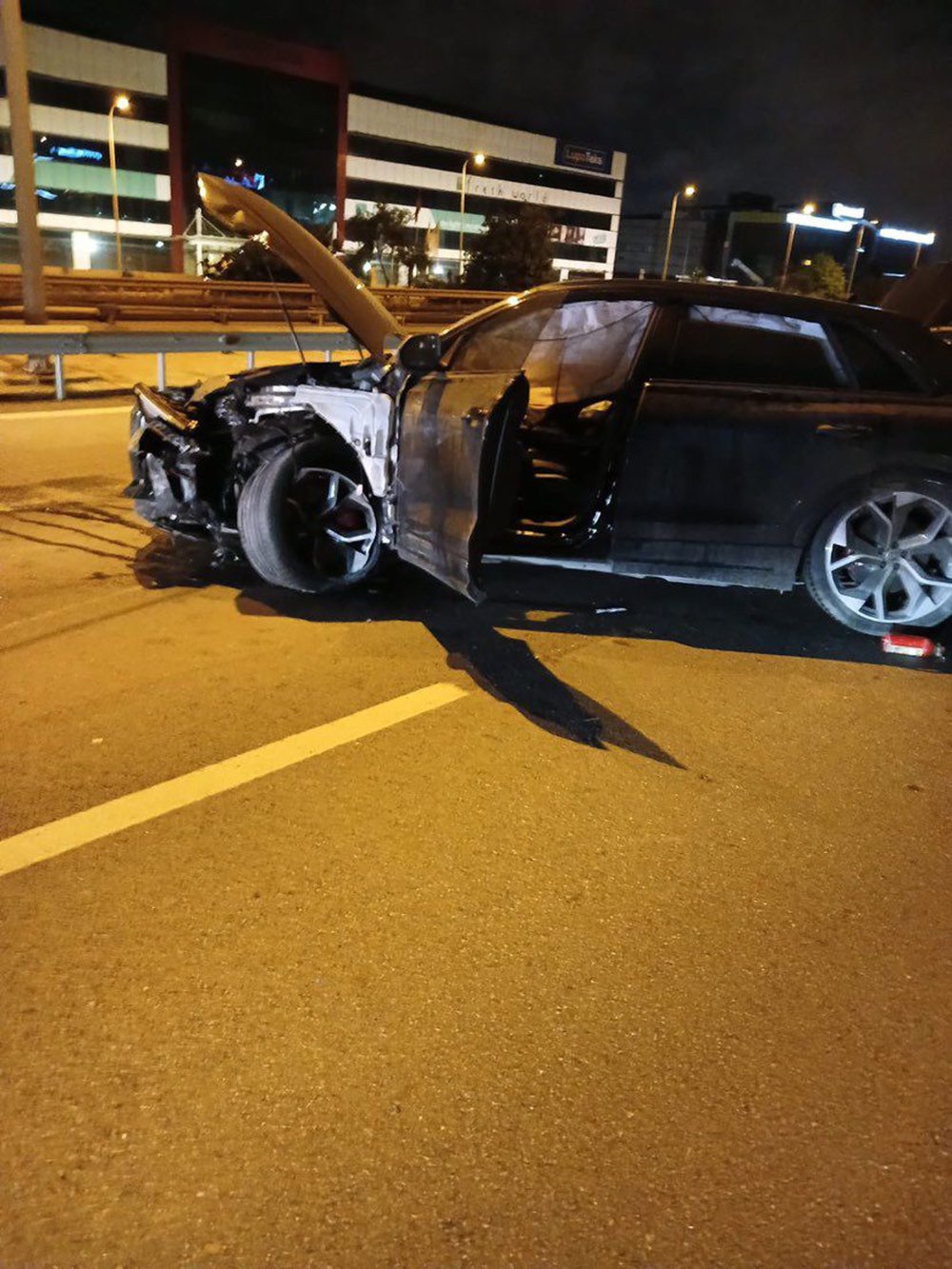 İbrahim Hacıosmanoğlu'nun oğlu trafik kazası yaptı