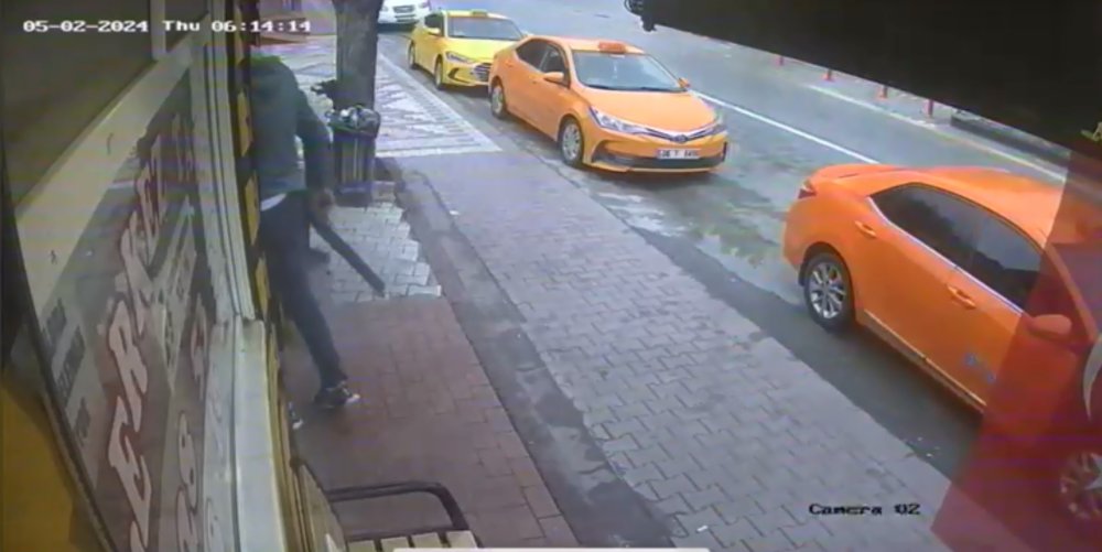 Taksi durağına pompalı tüfekli saldırı!