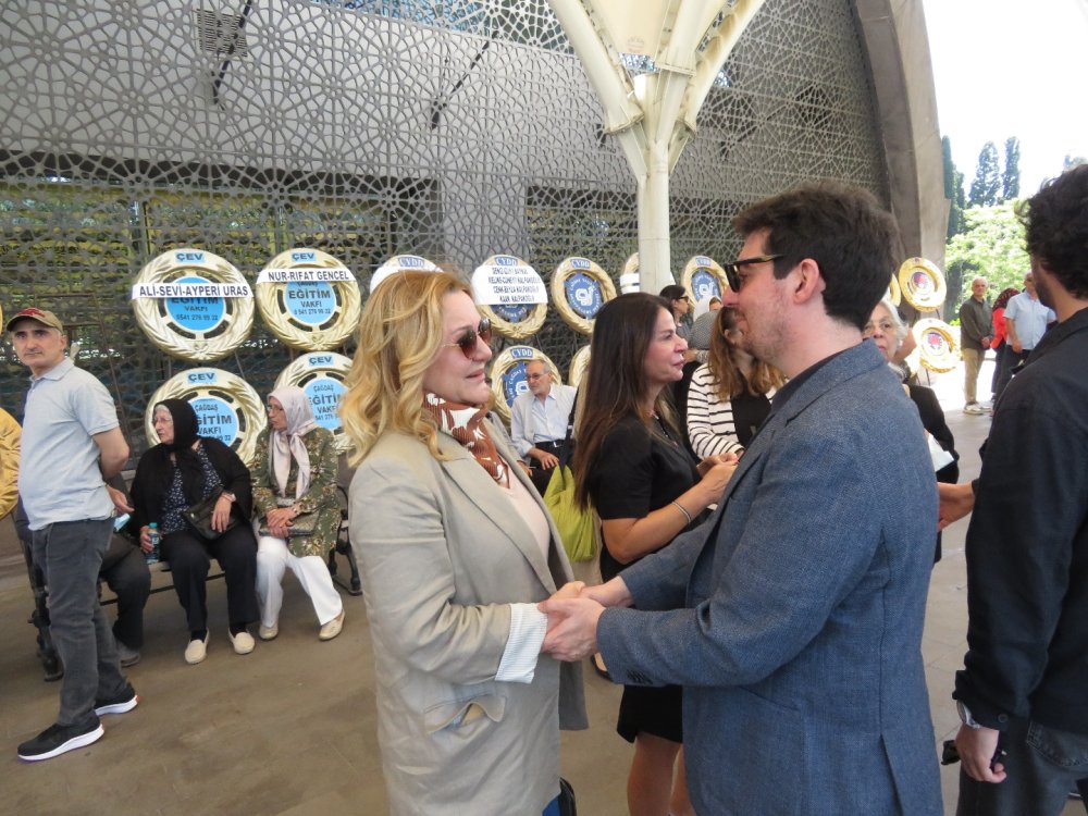 Usta Oyuncu Ahmet Uğurlu'ya veda: Sn yolculuğuna uğurlandı