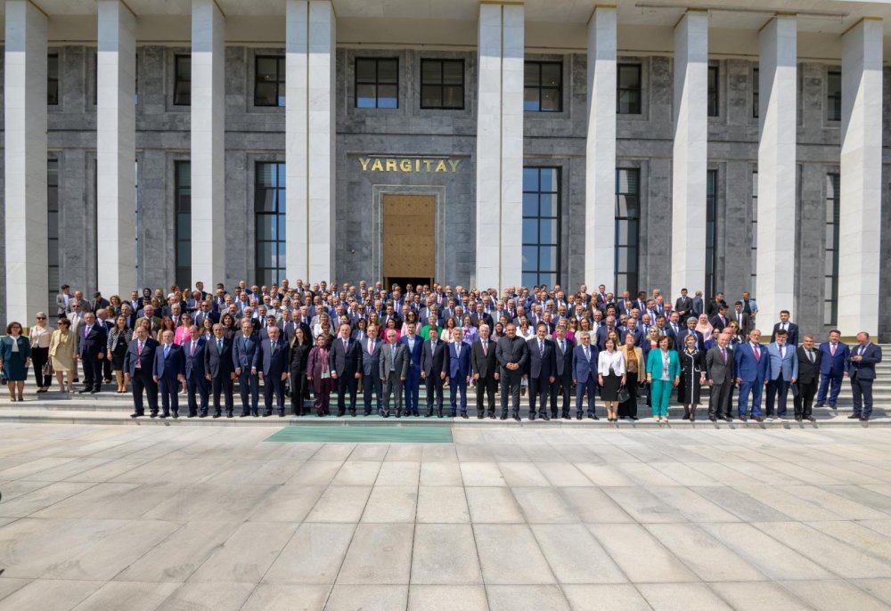 Eski Yargıtay Başkanı Akarca için veda töreni düzenlendi