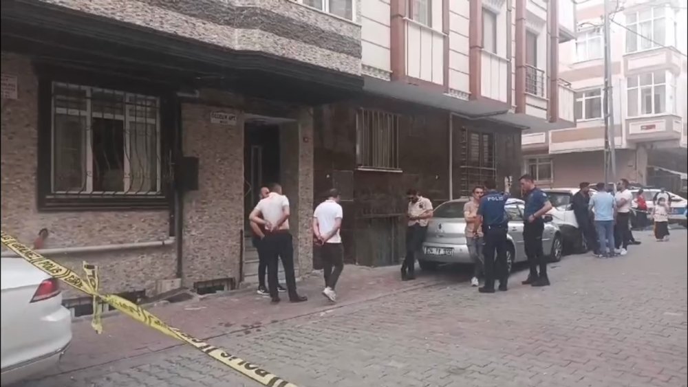 Esenyurt’ta gürültü kavgası! Kendisini uyaran kardeşinin canına kıydı