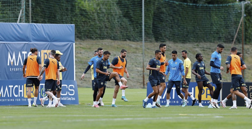 Fenerbahçe, yeni sezon hazırlıklarına Avusturya kampında devam ediyor