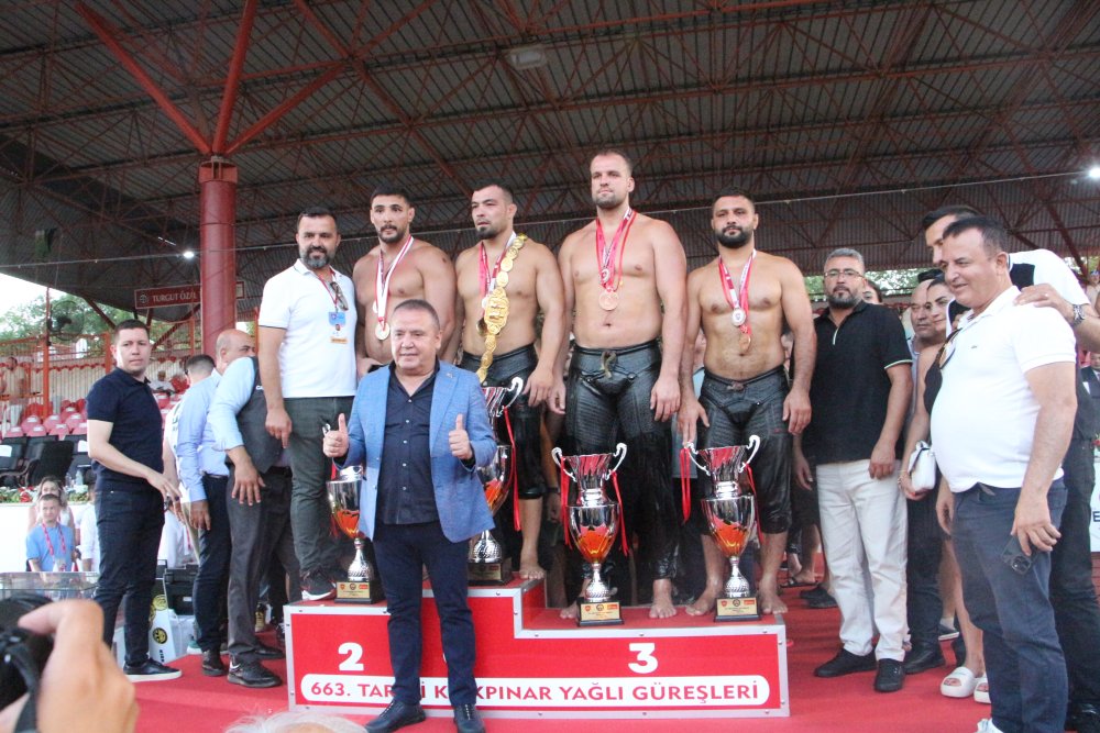 Kırkpınar Güreşleri'nde dereceye giren 59 pehlivan belli oldu