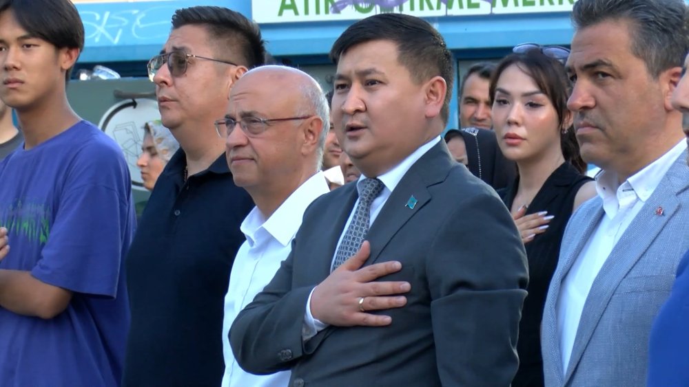 Ulusal Dombra Günü, Zeytinburnu’ndaki etkinliklerle kutlandı