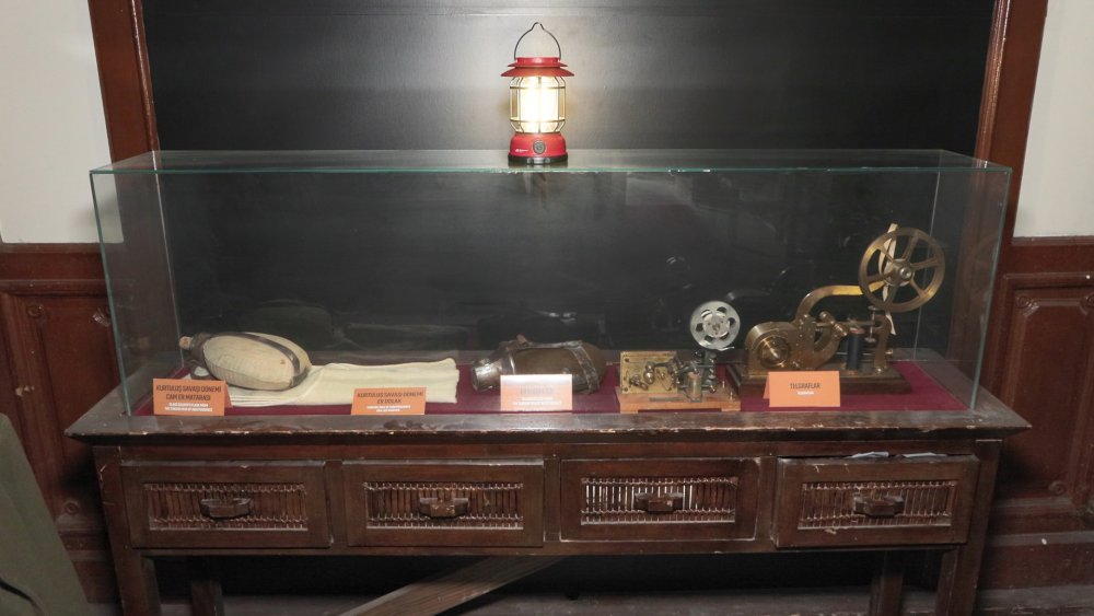 Sirkeci Garı’ndaki 'Yüzyıllık Emanet: Kızılay Esir Mektupları Sergisi'ne yoğun ilgi