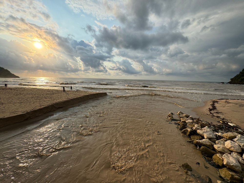 Bartın - Kastamonu Yolu taşkın nedeniyle kapandı