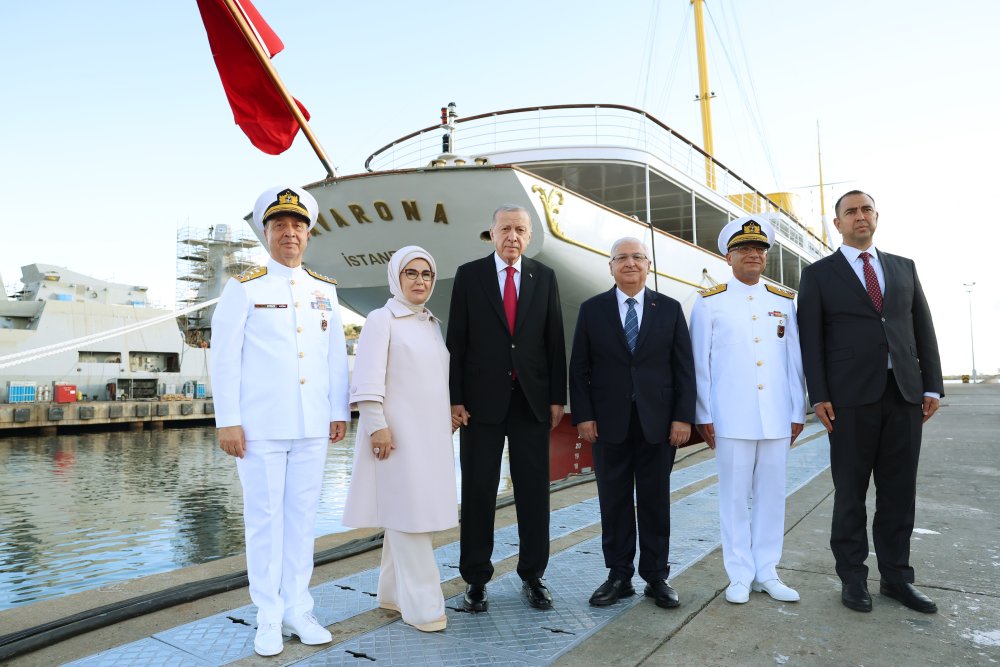 Cumhurbaşkanı Erdoğan'dan Savarona Yatı'na ziyaret