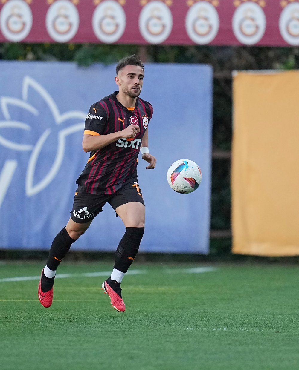 Galatasaray, Erokspor'u farklı mağlup etti