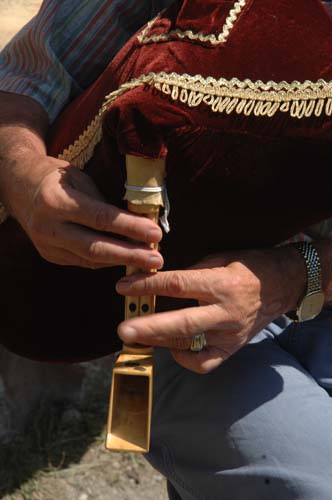 Horon Her Yerde Oynanmaz! 2