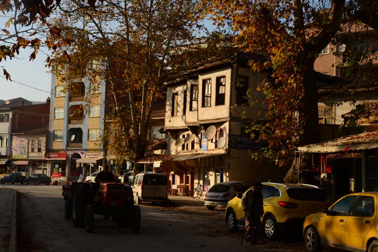 Belki Şehre Bir Turist Gelir 6