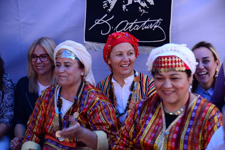 Milas Zeytin Hasat Şenliği 6