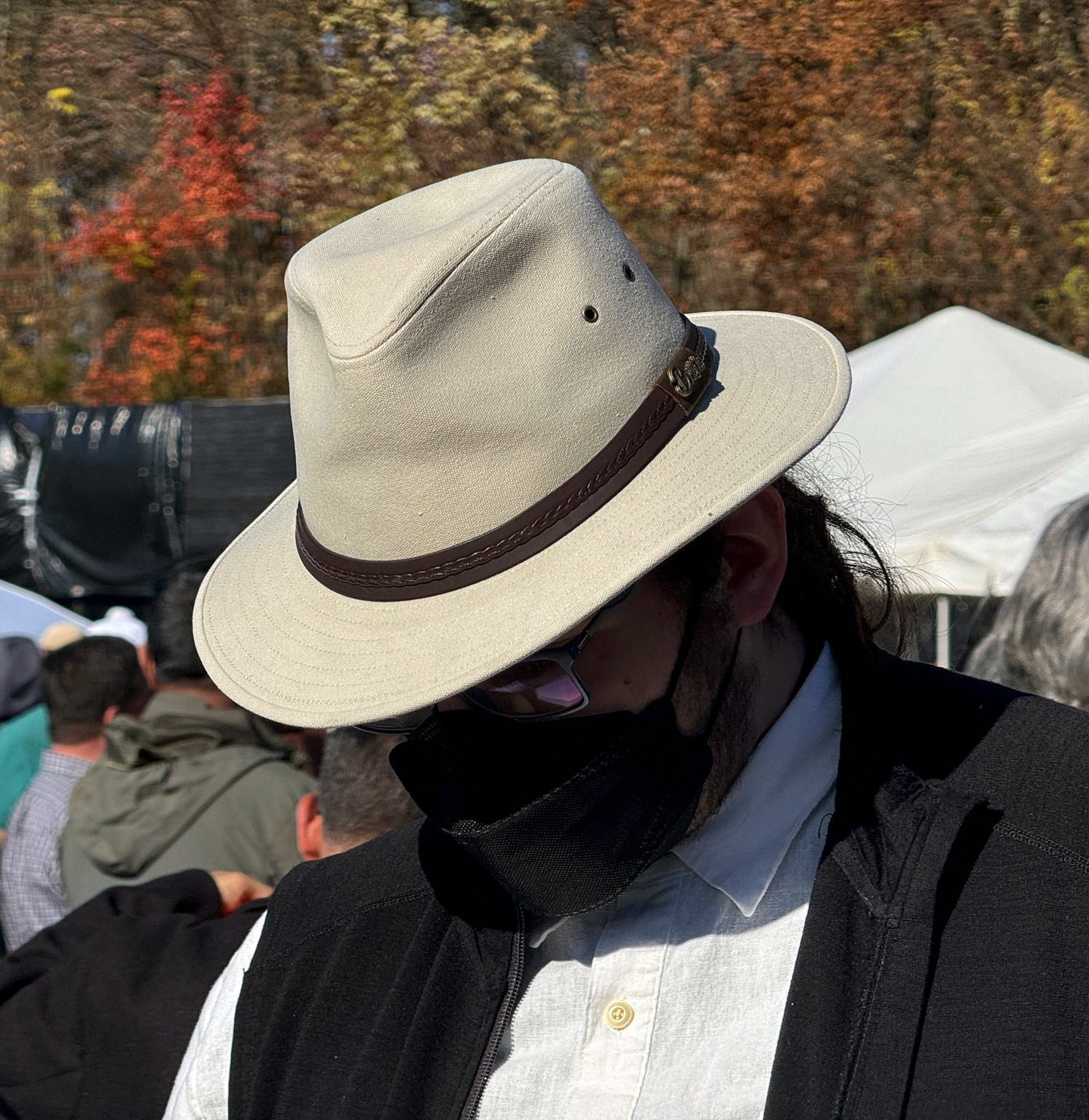 FETÖ'cülerin zor anları! Yüzlerini gizlemek için birbirleriyle yarıştılar 6