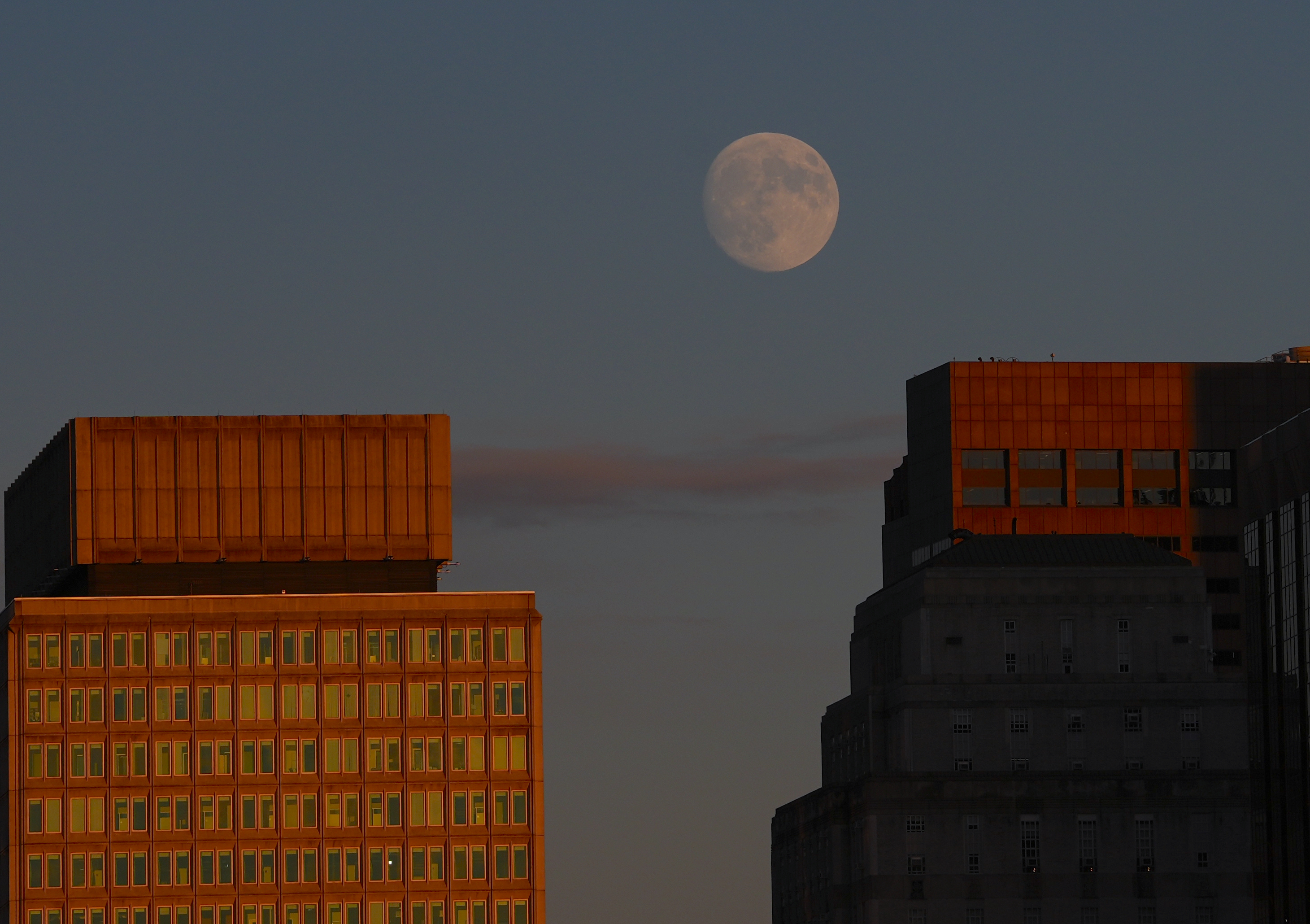 Dolunay görenleri kendisine hayran bıraktı 3
